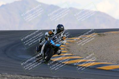 media/Oct-03-2022-Moto Forza (Mon) [[5f077a3730]]/Beginner Group/Session 5 (Turn 12)/